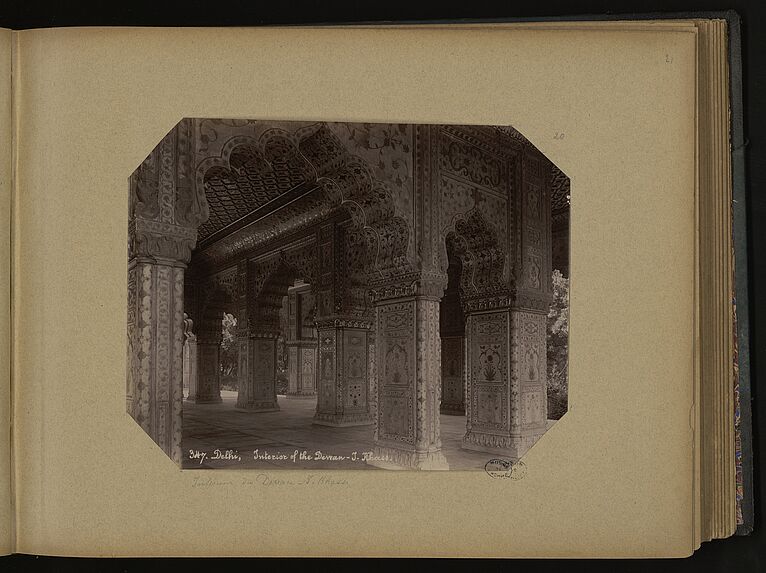 Intérieur du Diwan-i-Khass