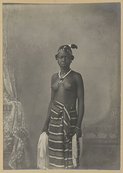 Jeune fille Sousou (Conakry)