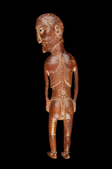 Sculpture anthropomorphe