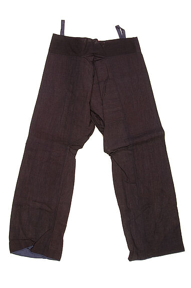 Costume de femme : pantalon