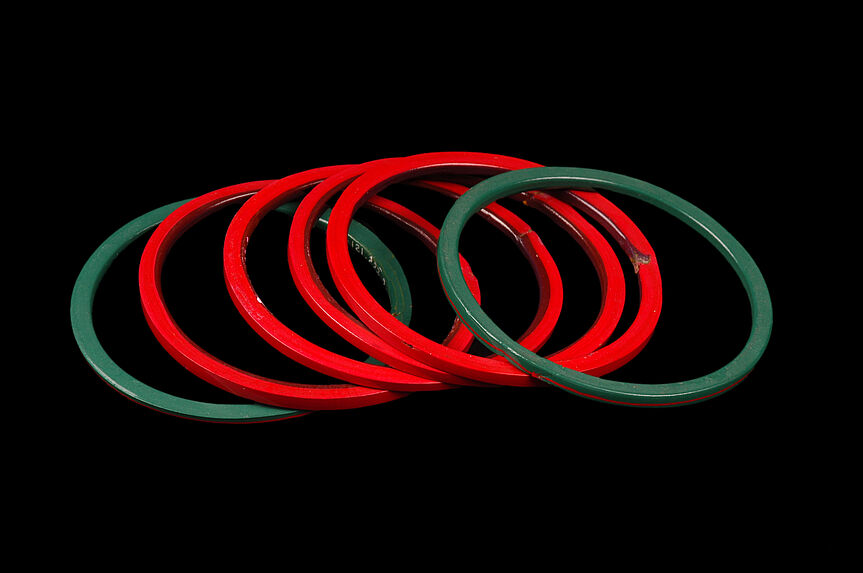 Bracelet à anneaux multiples