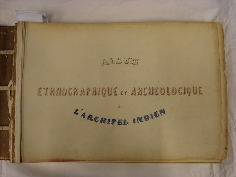 Album ethnographique et archéologique de l'Océan Indien