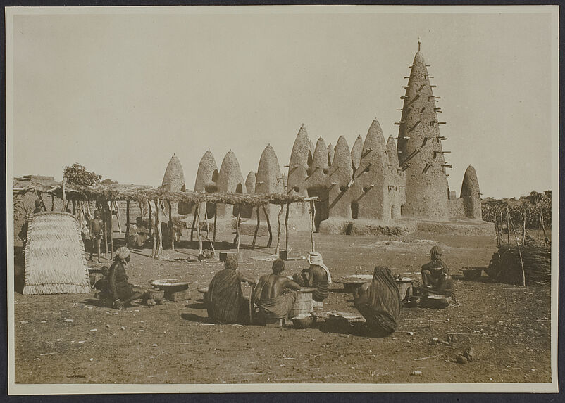 La mosquée de Tchériba, Koudougou, Haute Volta