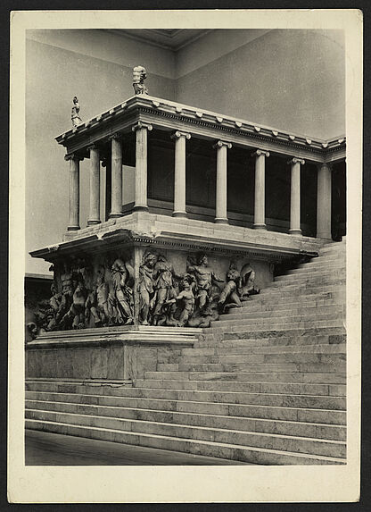 Der Altar von Pergamon von König Eumenes II