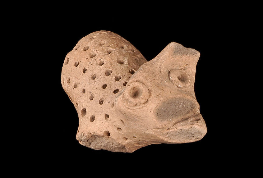 Statuette (fragment)