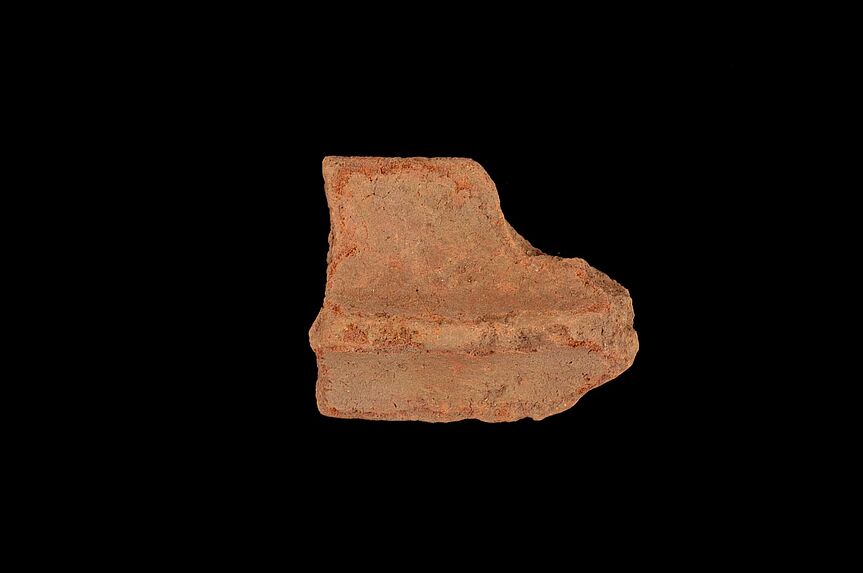 Vase (fragment)