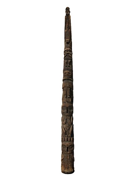 Mât totem &quot;Kaiget&quot