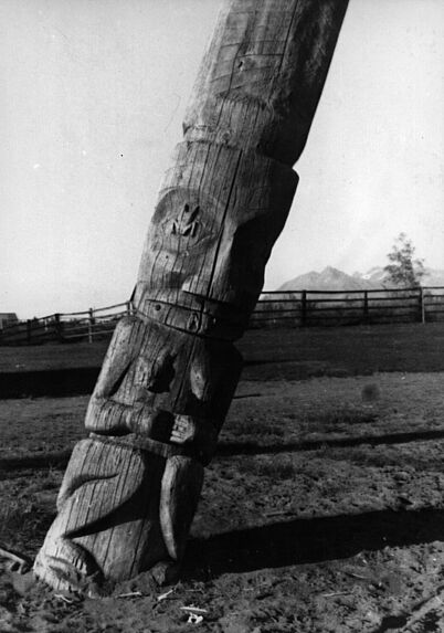 Mât totem de Harhv