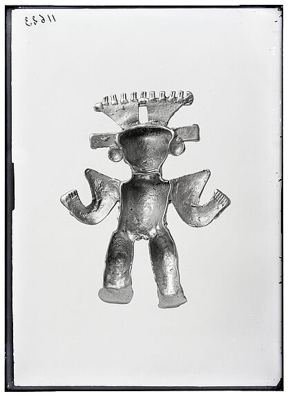 Sans titre [figurine en métal]