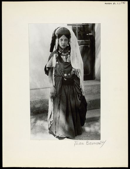 Costume d'apparat d'une juive