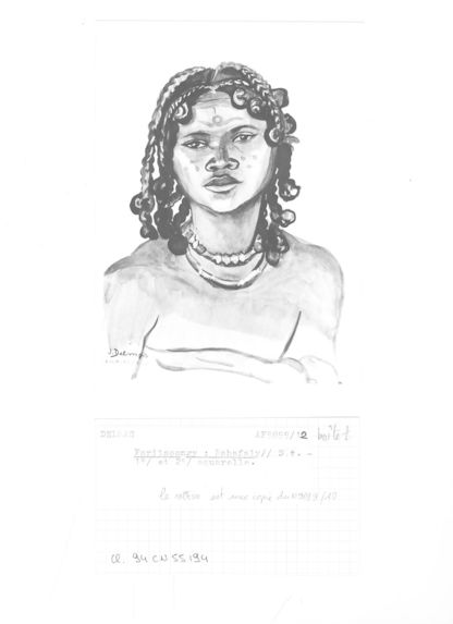 Portrait de Faritsoangy, femme mahafaly, village d'Ampanihy, Madagascar