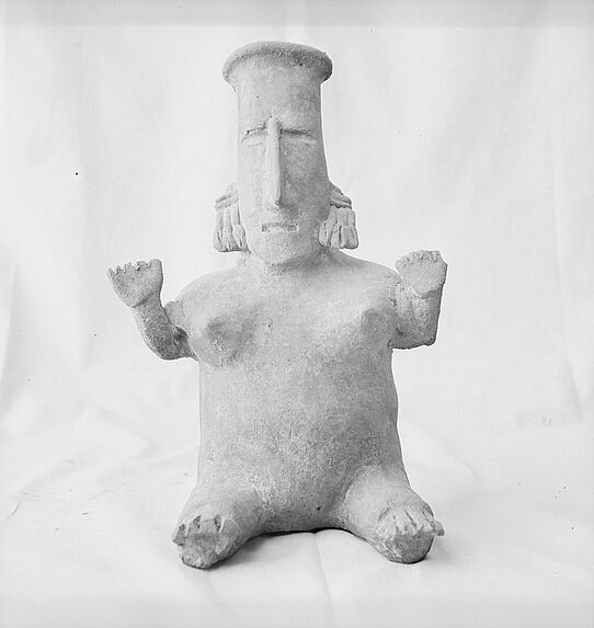 Sans titre [sculpture anthropomorphe]