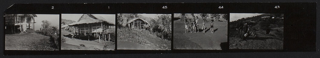 Buang Watut. Mission 1954-55. Planche contact de 5 vues de Mapos : portrait d'enfants et habitations