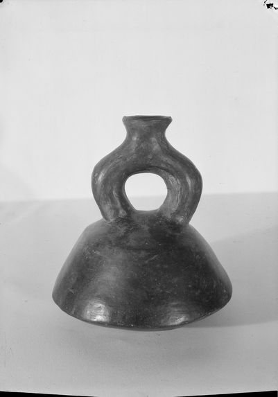 Vase archaïque, Museo Nacional Mexico