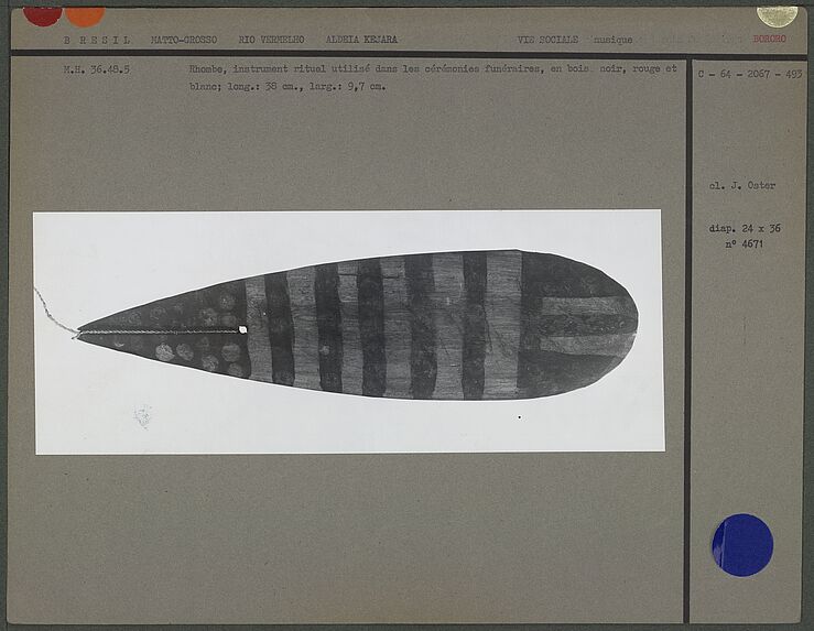 Rhombe, instrument rituel